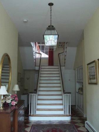 Ascot House Bed & Breakfast Marietta Exterior photo